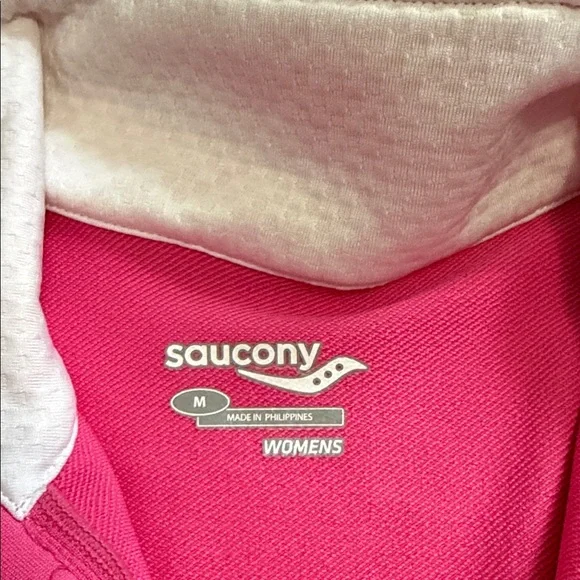 Saucony Vibrant Pink Half-Zip Pullover - Picture 2 of 10